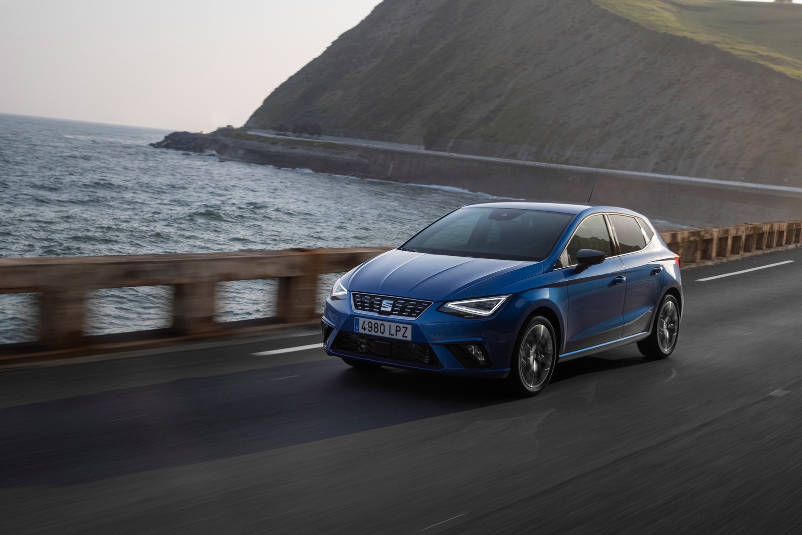 Фото SEAT Ibiza пятое поколение рестайлинг Хэтчбек