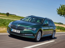 Фотография Skoda Superb универсал