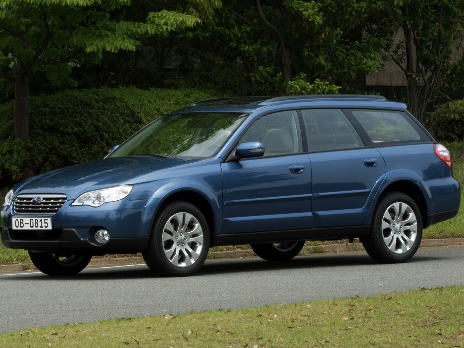 Фото Subaru Outback третье поколение Универсал