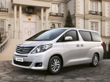 Фотография Toyota Alphard Минивэн