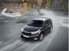 Фотография Toyota Highlander Внедорожник