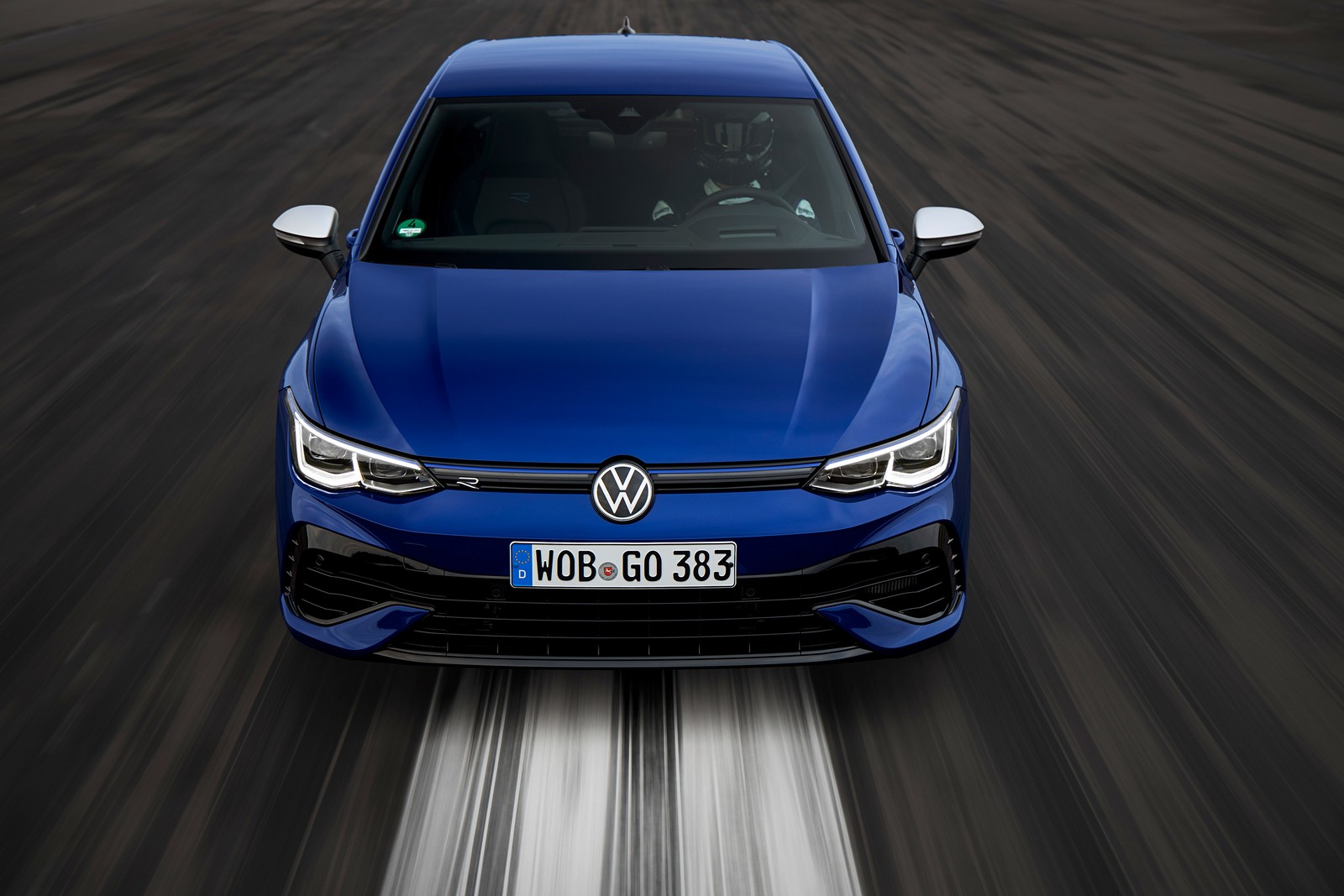 Фото Volkswagen Golf R восьмое поколение 5-дв.