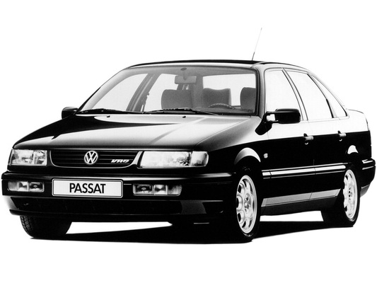 Фото Volkswagen Passat B4 седан