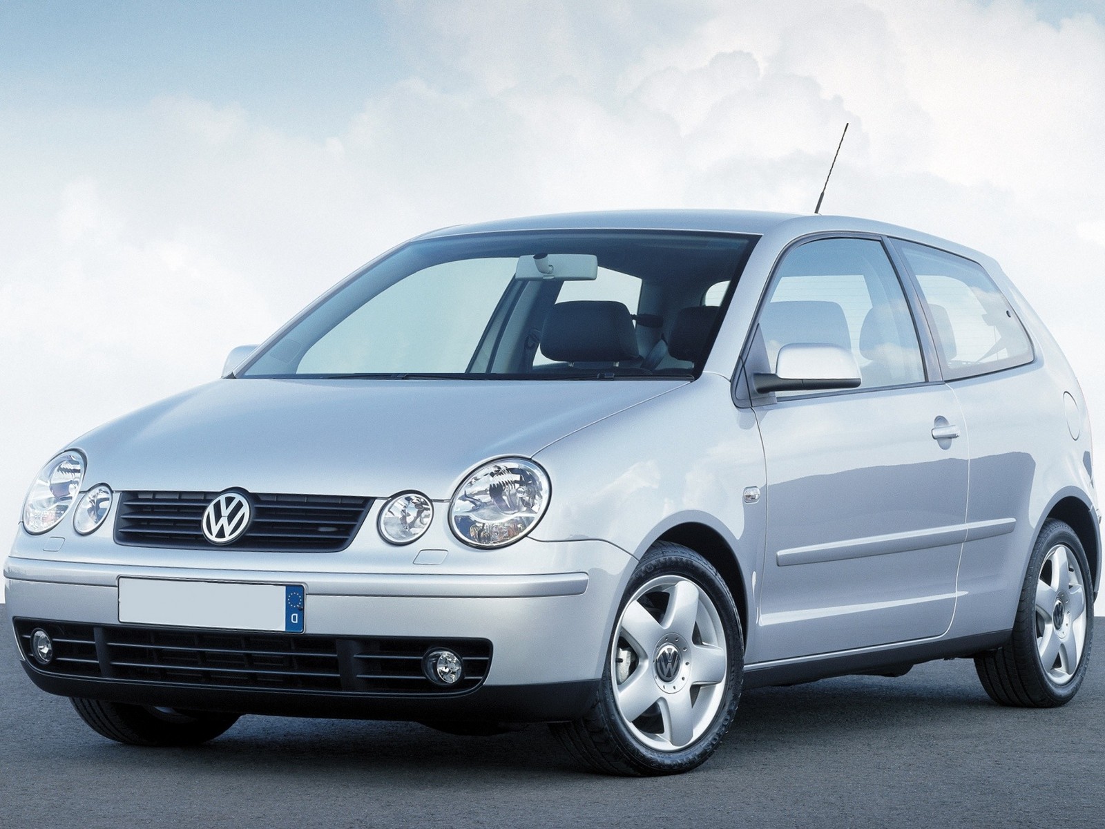 Фото Volkswagen Polo четвертое поколение хэтчбек 3-дв.