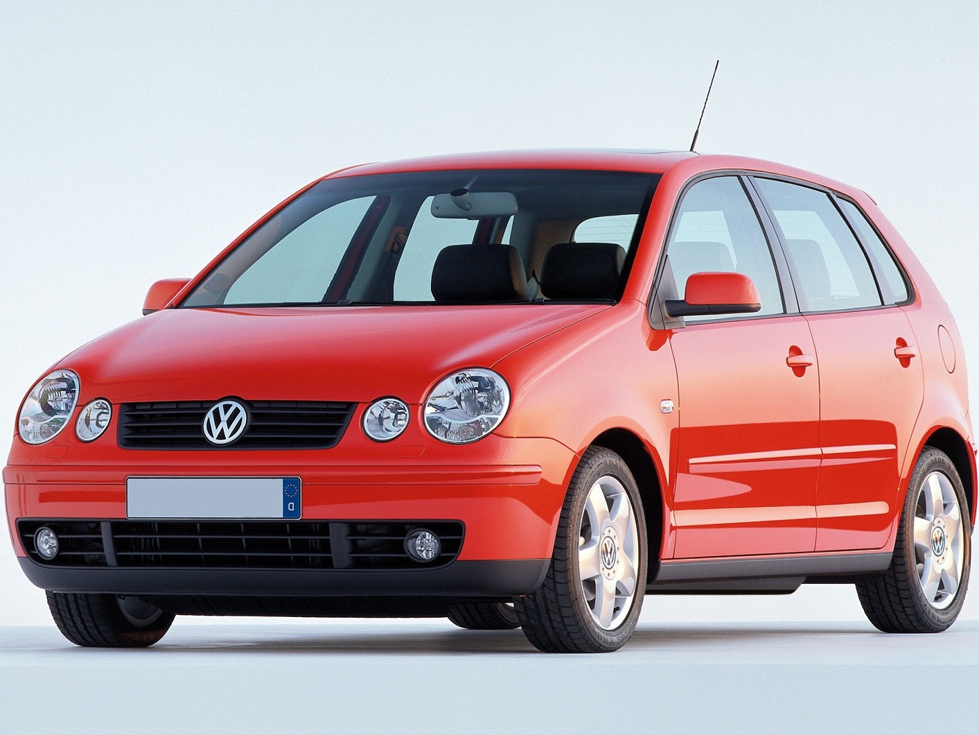 Фото Volkswagen Polo четвертое поколение хэтчбек 5-дв.