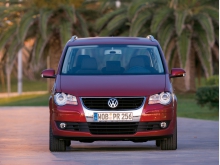 Фотография Volkswagen Touran Минивэн