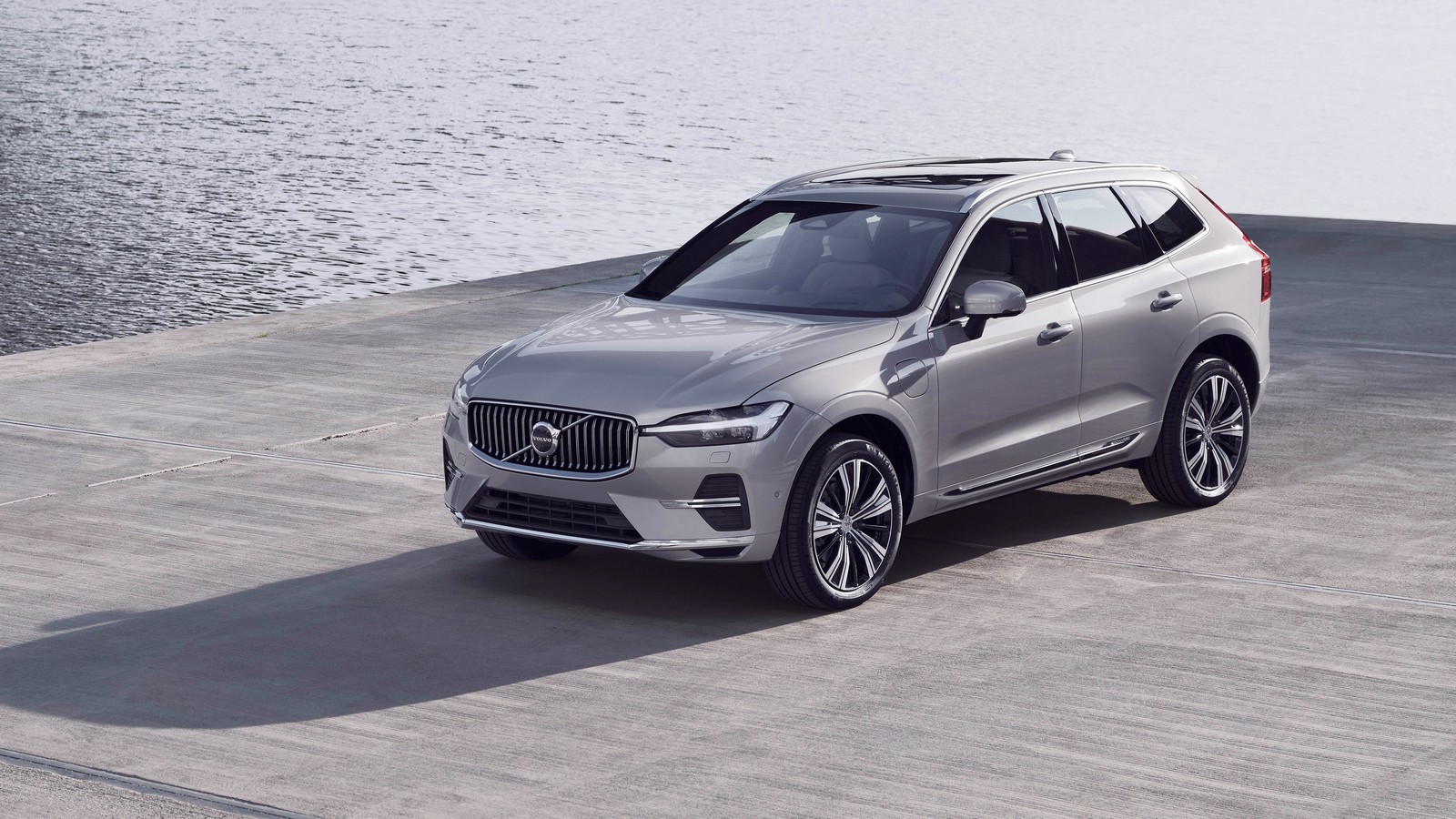 Фото Volvo XC60 второе поколение рестайлинг Внедорожник