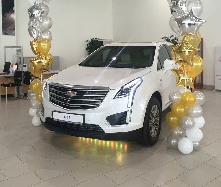 Новинка года – Cadillac XT5 ждет вас в «Автоцентр Сити»!