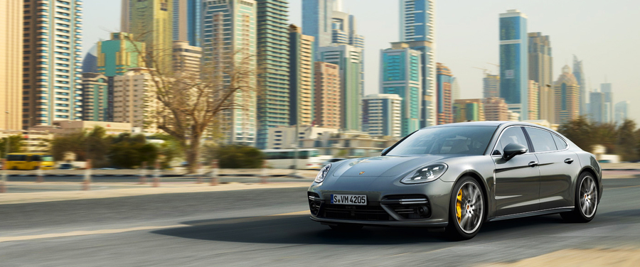 Новый Porsche Panamera в Порше Центр Ясенево ждет Вас!