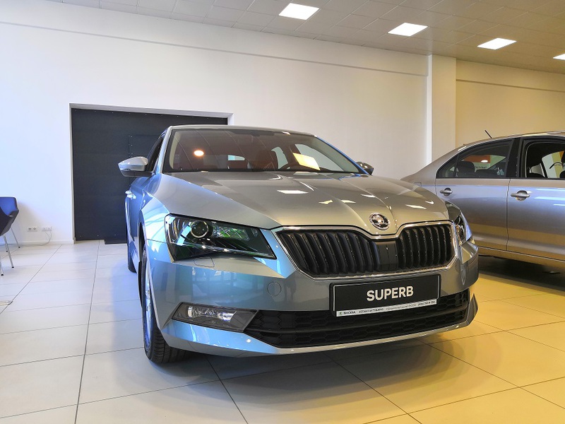 SKODA SUPERB – практичность и премиальный комфорт ждет Вас в «Атлант-М Тушино»