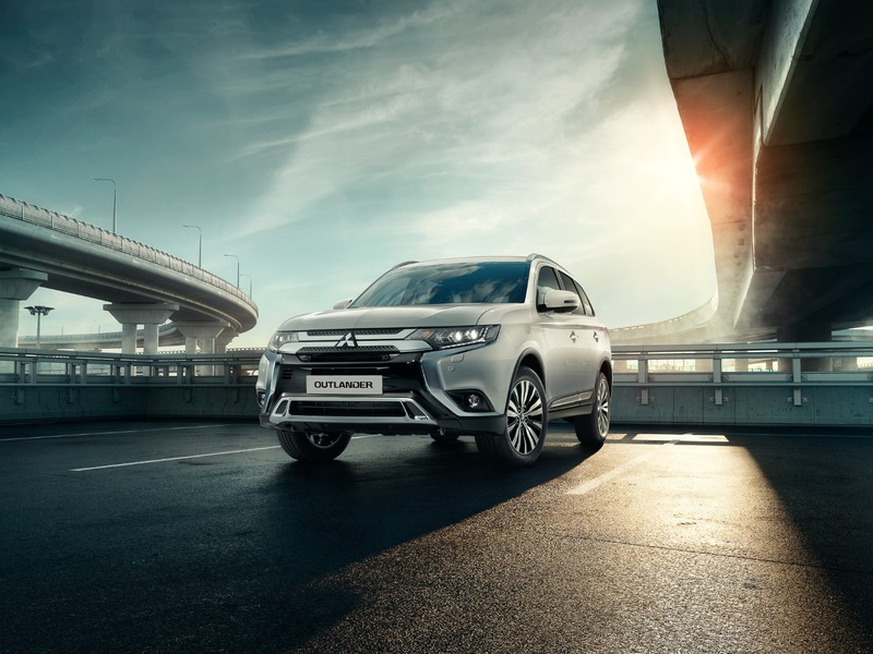 Mitsubishi Outlander – внешность бизнес-класса, дух внедорожника