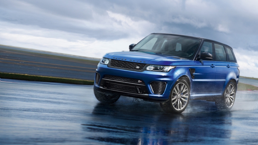 Range Rover Sport SVR.